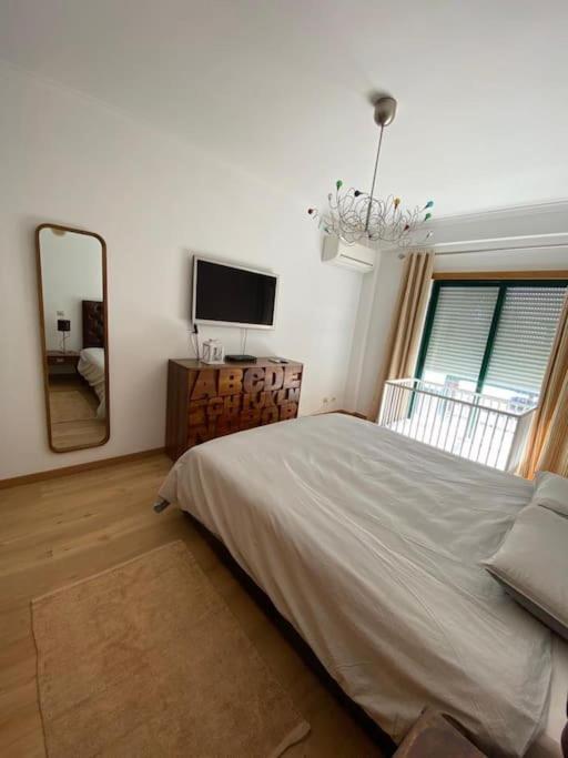 Atlantic Lodge, 1ª Linha De Praia! Кошта-да-Капарика Экстерьер фото