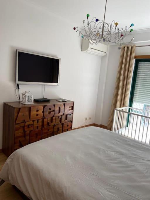 Atlantic Lodge, 1ª Linha De Praia! Кошта-да-Капарика Экстерьер фото